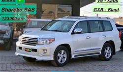 تۆیۆتا لاند کروزەر